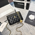 CH 26ss Women's Makeup Bag CWT1326080602