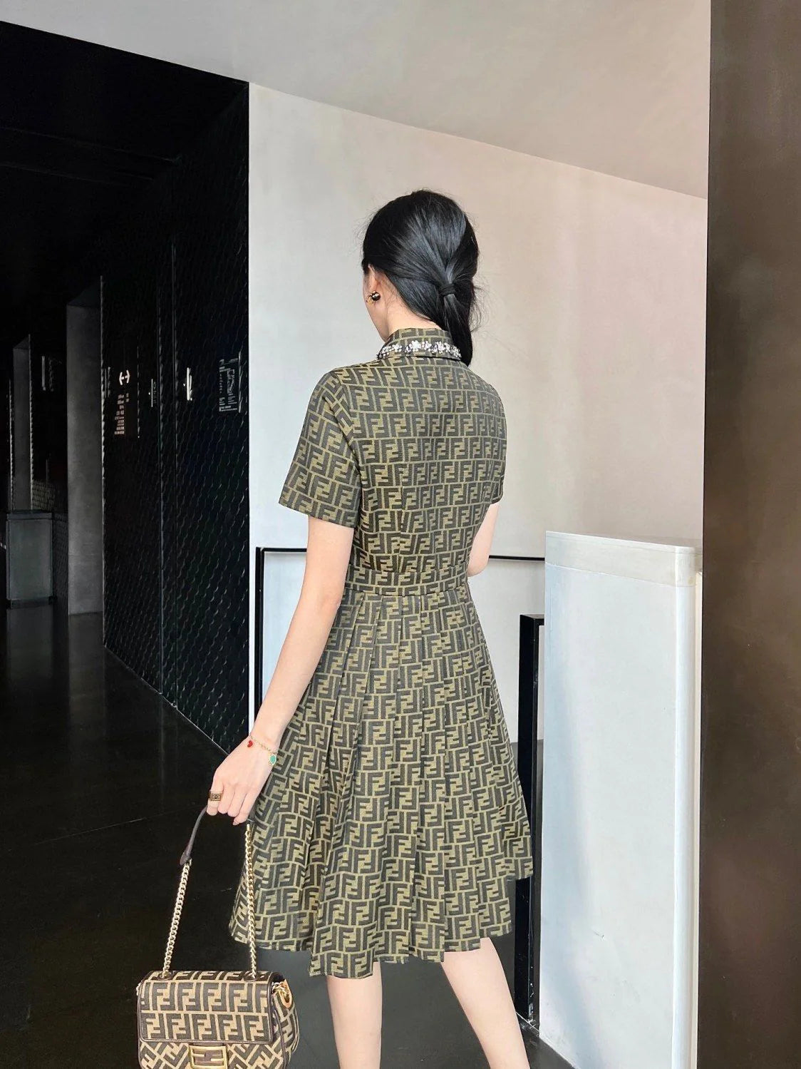 New Shirt Jacquard Letter Tight Waist Dress 1024031929