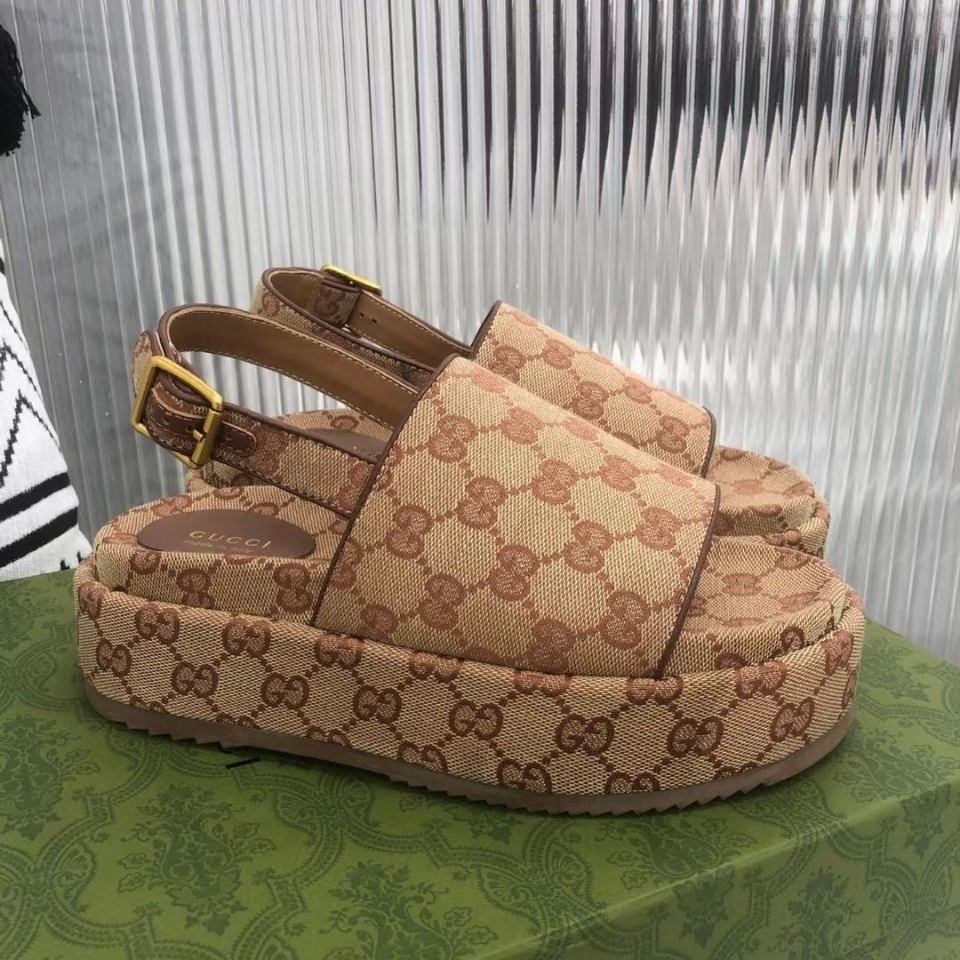 Fashion platform sandals PD1023082307