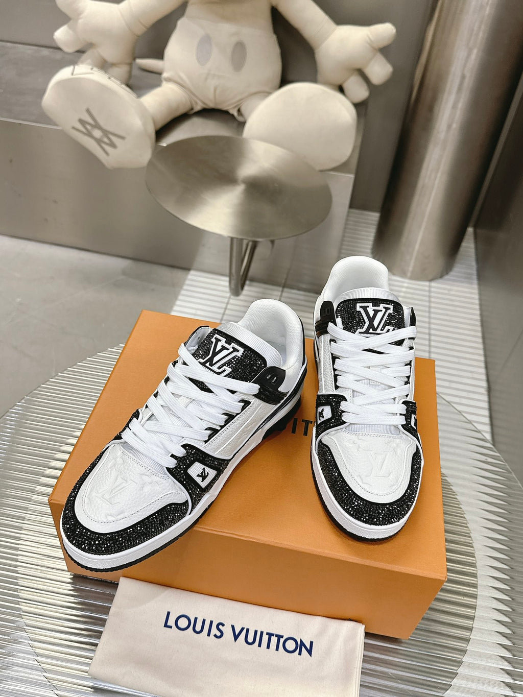 L trainer fashion diamond sneakers 0725032601