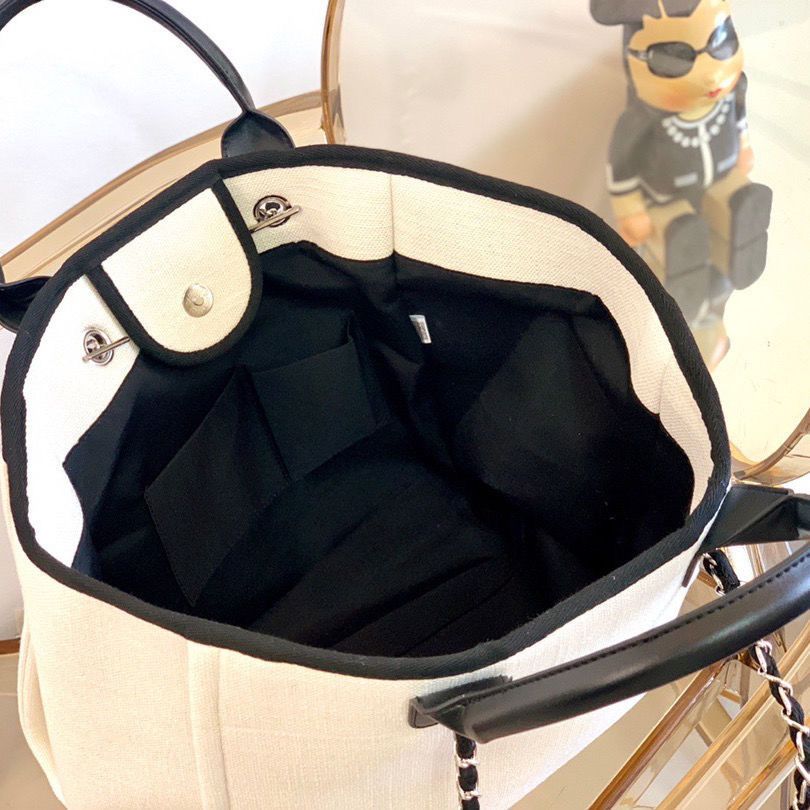 Classic embroidered beach bag PD10042703