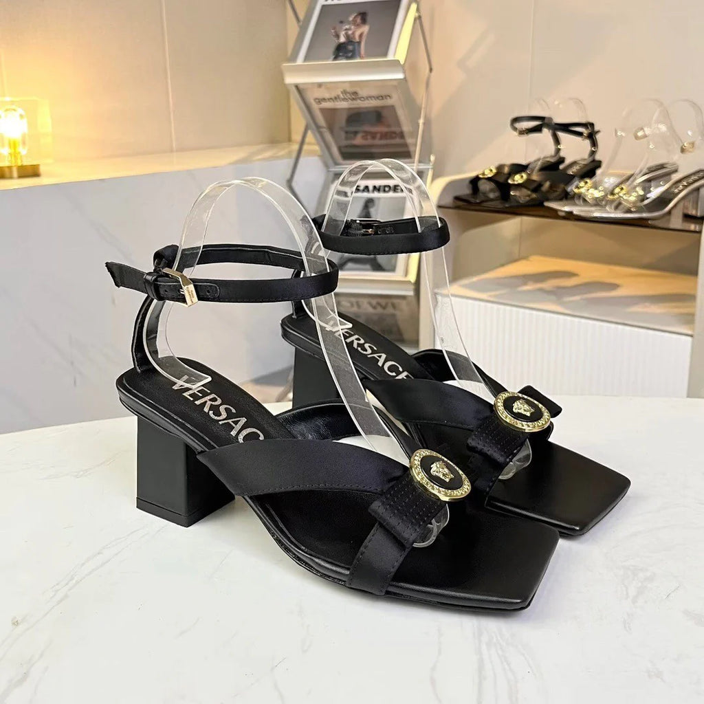 New Fashion Versatile High Heel Sandals 1024052311