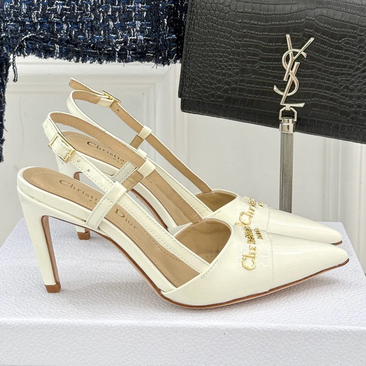 New pointed toe heel sandals　1025042803