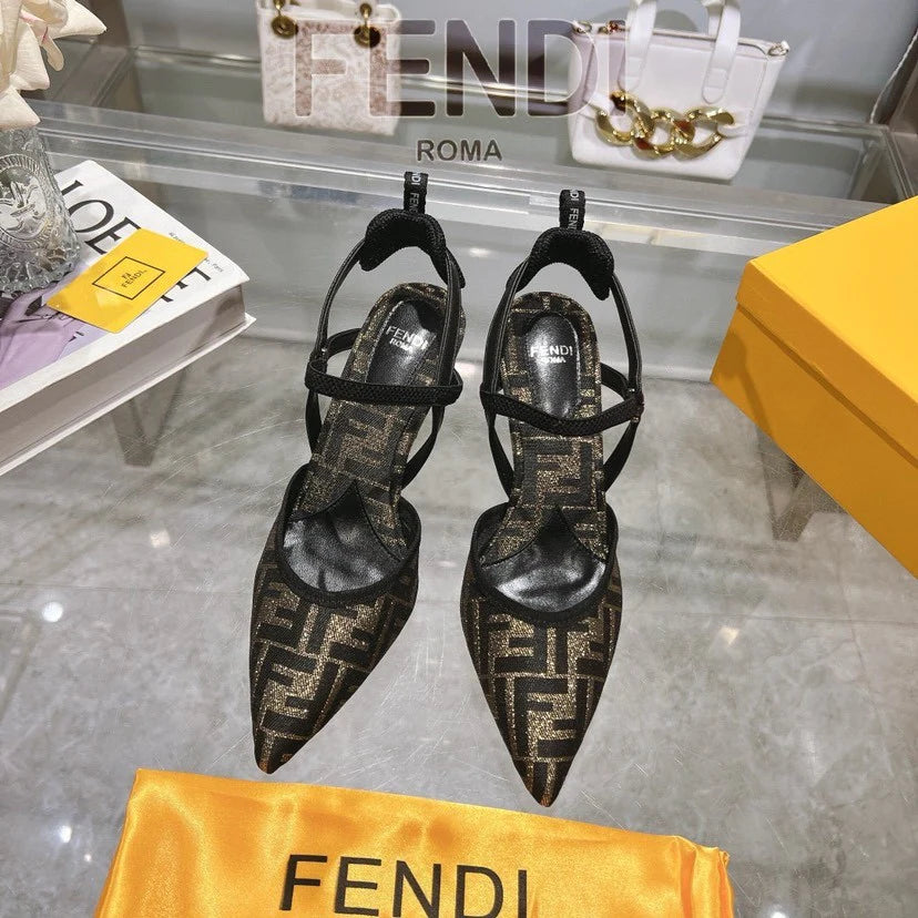New Fashion Versatile Casual High Heel Sandals 1024031915