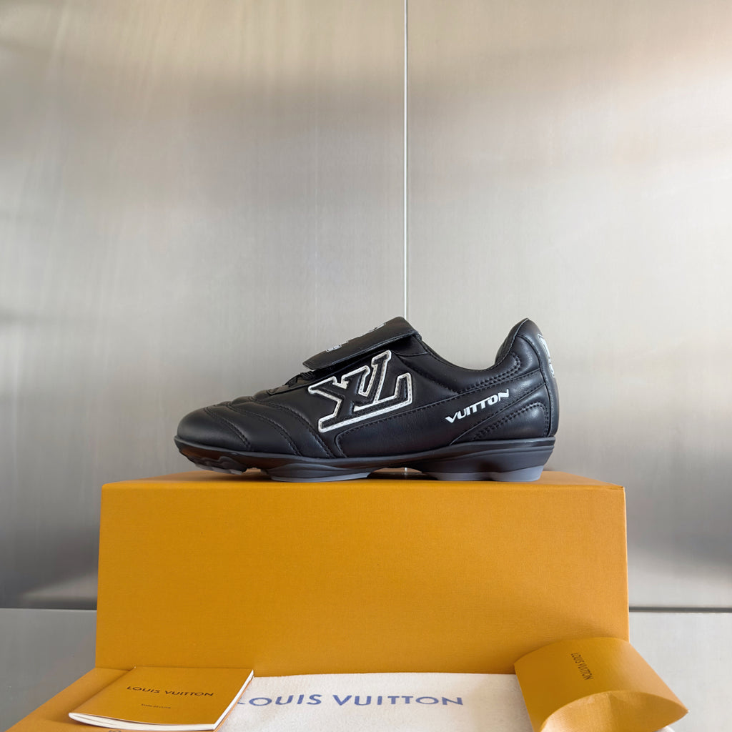 L-Footprint Series Couples Football Shoes 0725021401