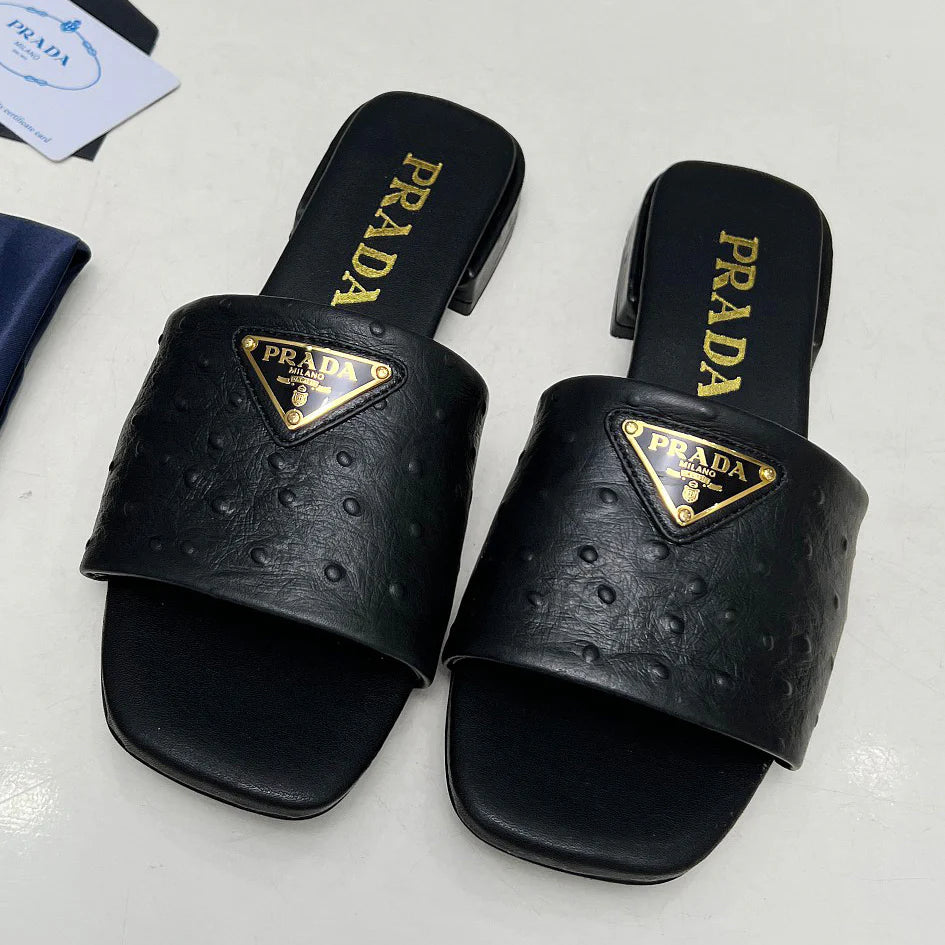 New fashion and versatile flip-flops 1025062404
