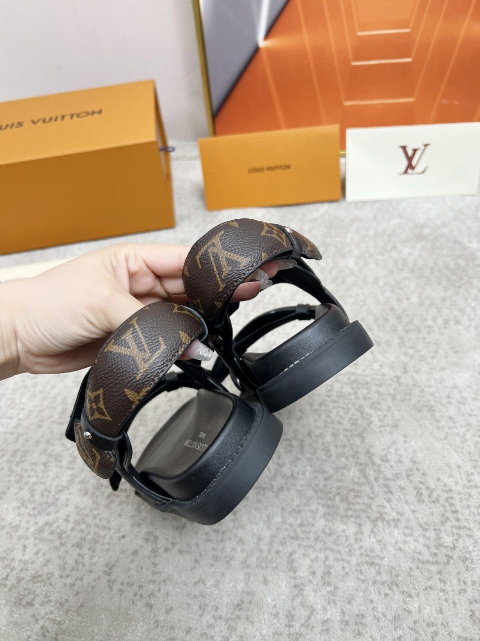 L25ss new printed sandals 0725072105