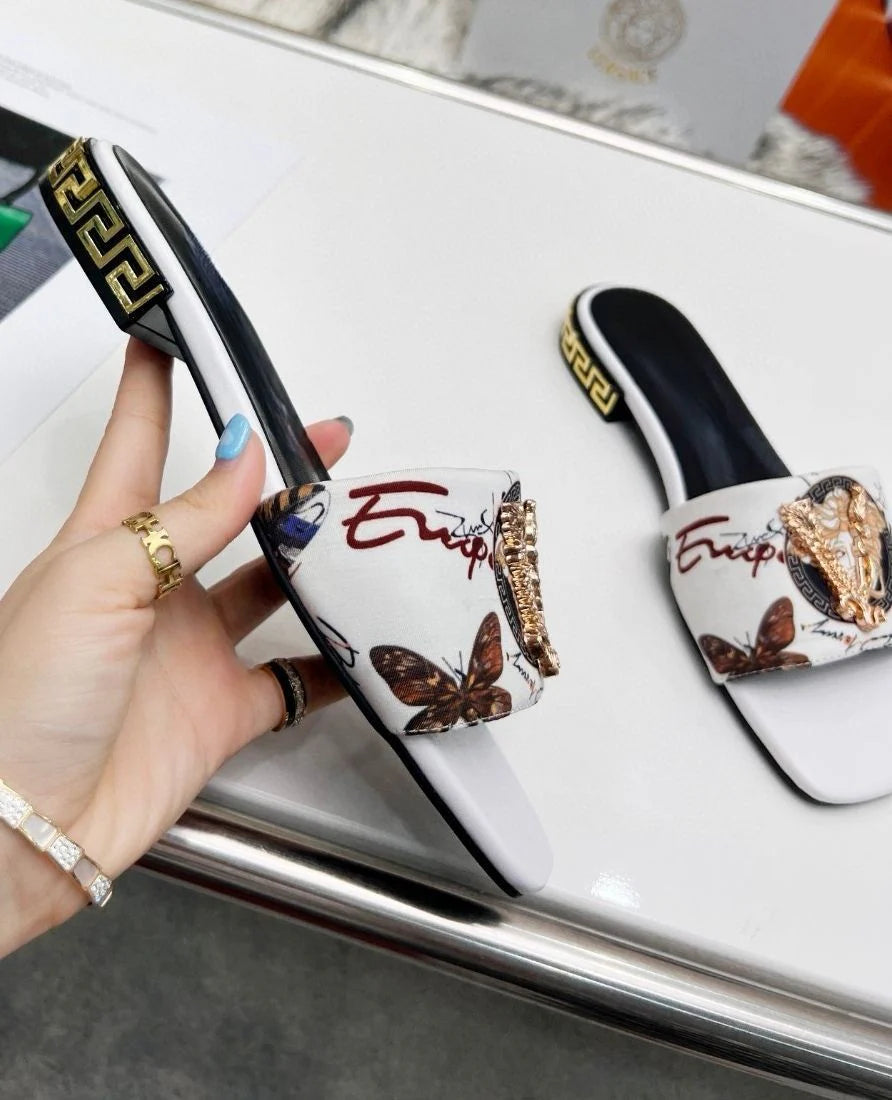 New Classic Fashion Comfortable Flat Leather Slippers 1024040202