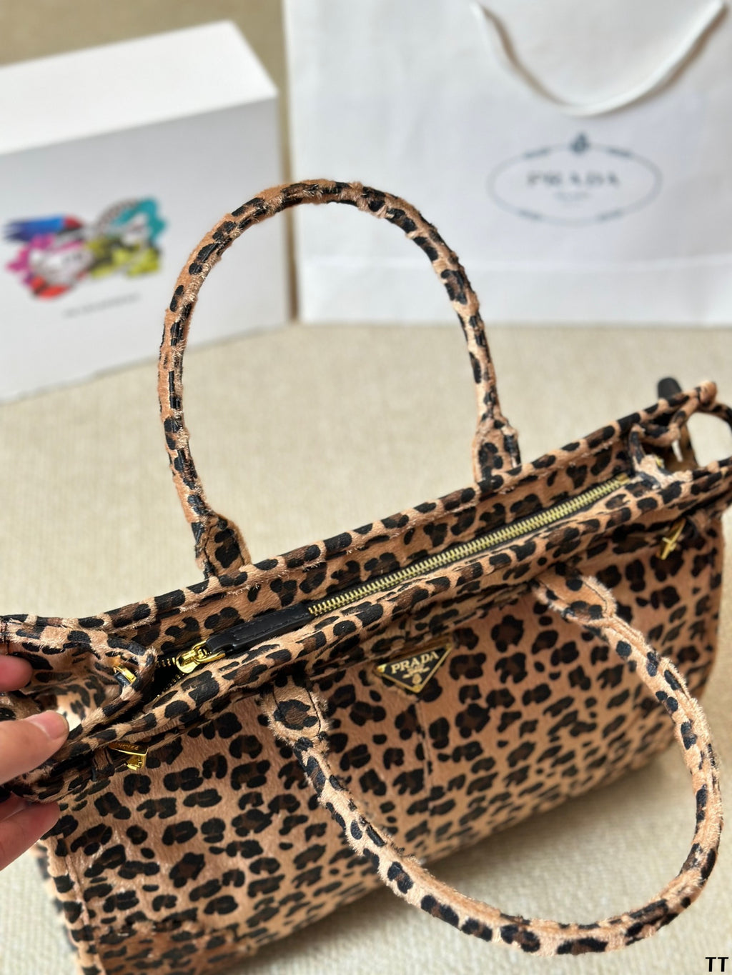 P New leopard print horse hair handbag 0724110404