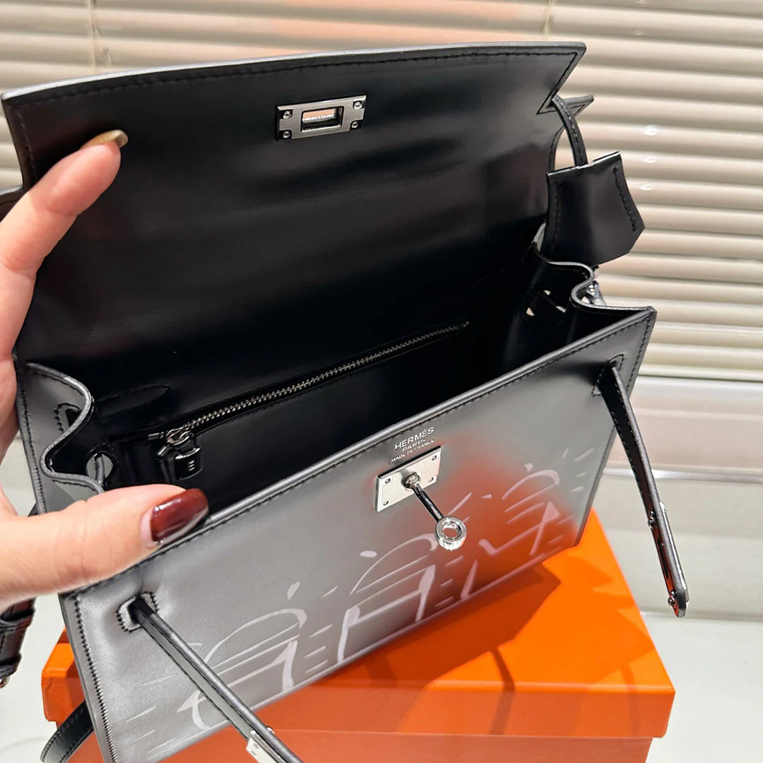 Fashion and versatile graffiti Kelly bag 1024041012