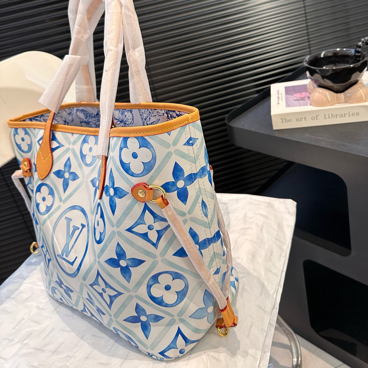 L Neverfull Shopping Bag 1824070306