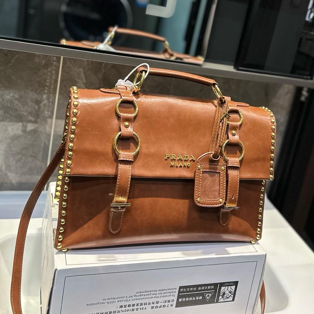 P Fashion Hand-held Crossbody Briefcase 0725031803