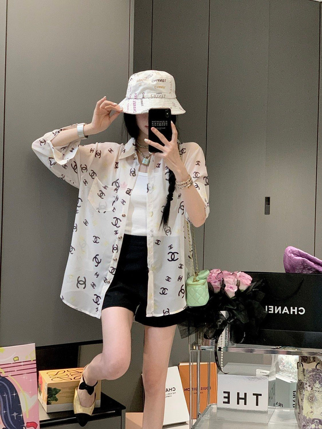 Fashion Letter Printing Old Flower Sunscreen Shirt 1024042620