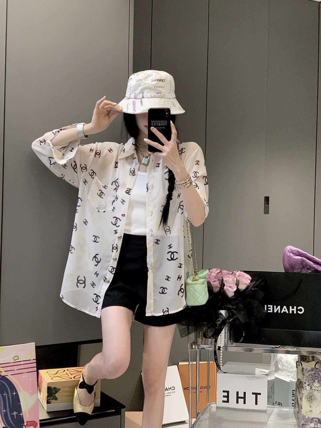 Fashion Letter Printing Old Flower Sunscreen Shirt 1024042620