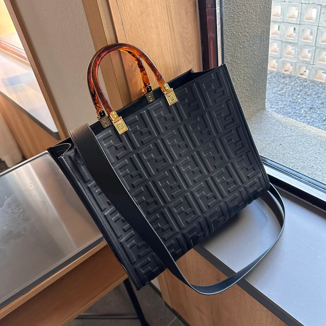 New Xiaofeilong presbyopia tote bag 1024012303