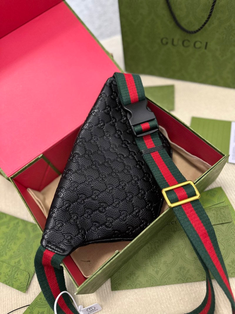 New Fashion Trend CasuaWaist bag Chest bag XC0223080808