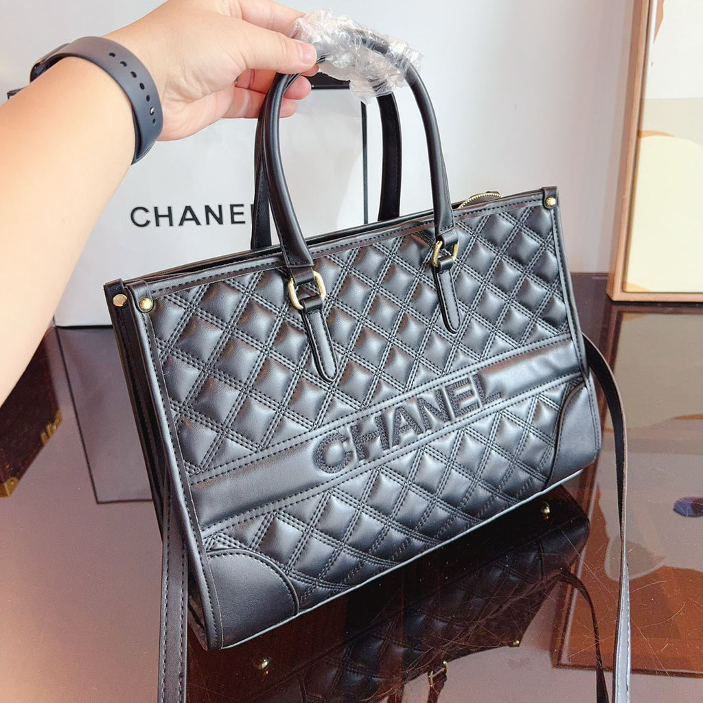CHL Classic Tote XC24092508