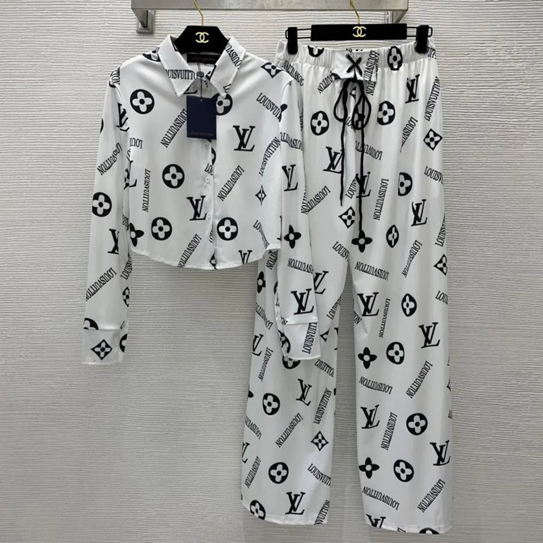 Fashionable and casual women's set 1024012212