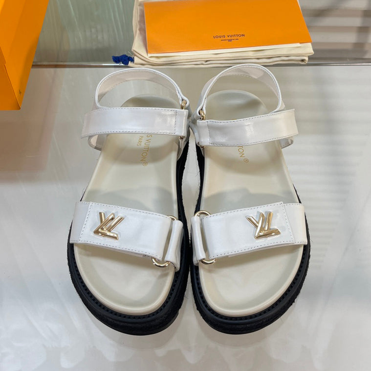 V - Classic Sandals XC07062905