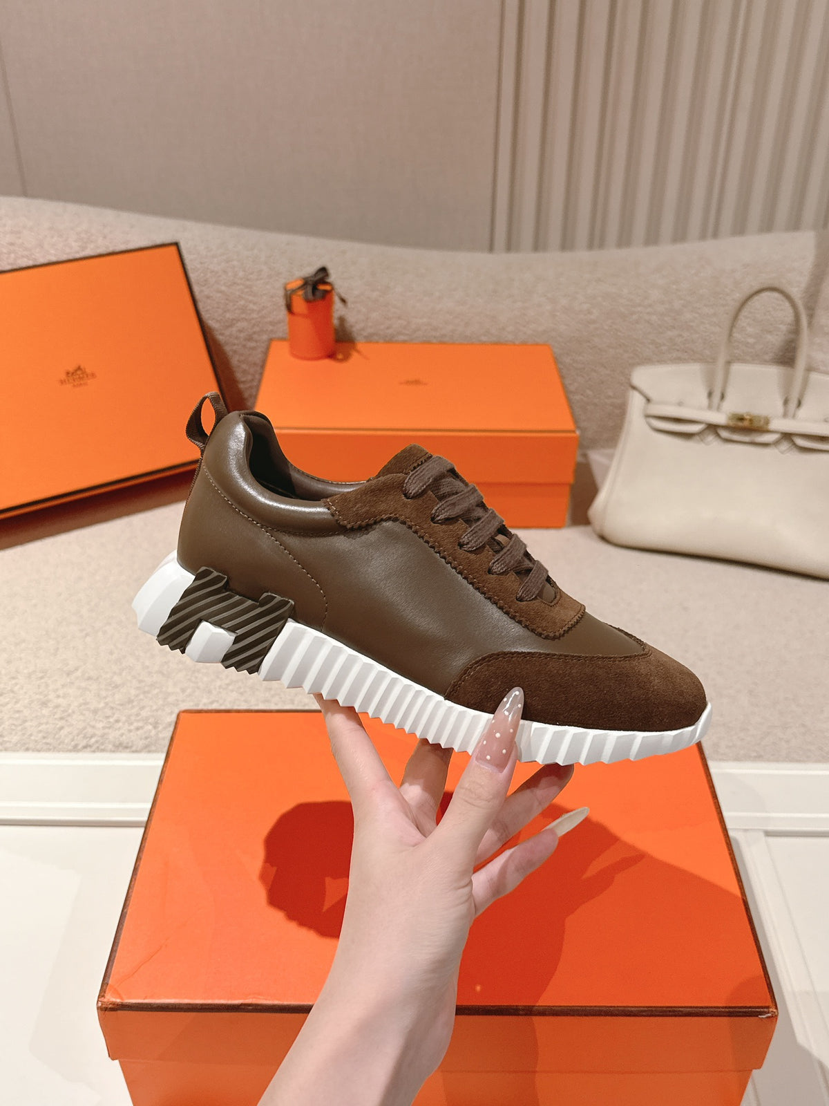 H Classic Couple Casual Sneakers 0726060804