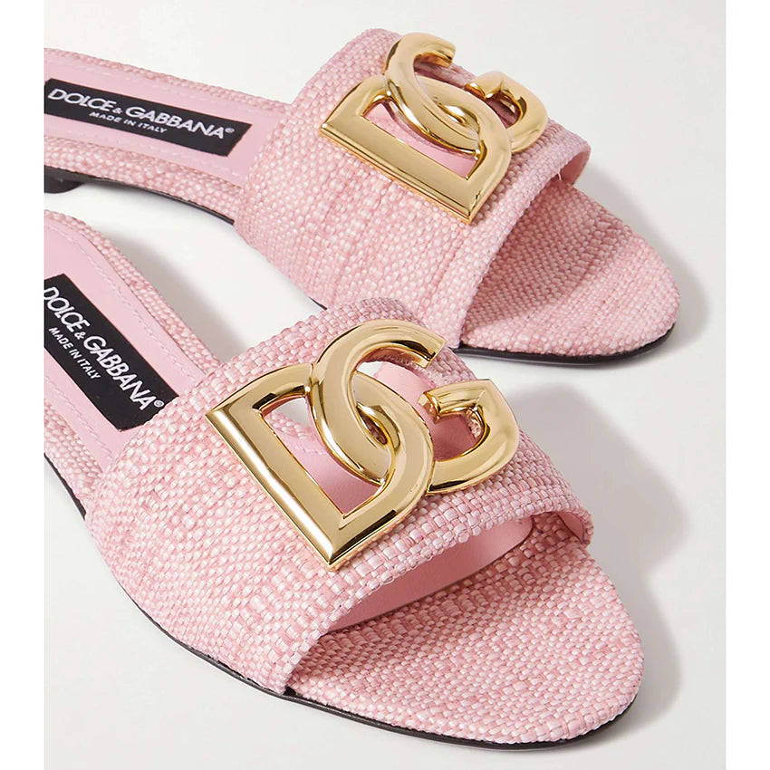 New fashion and versatile woven sandals 1024060402