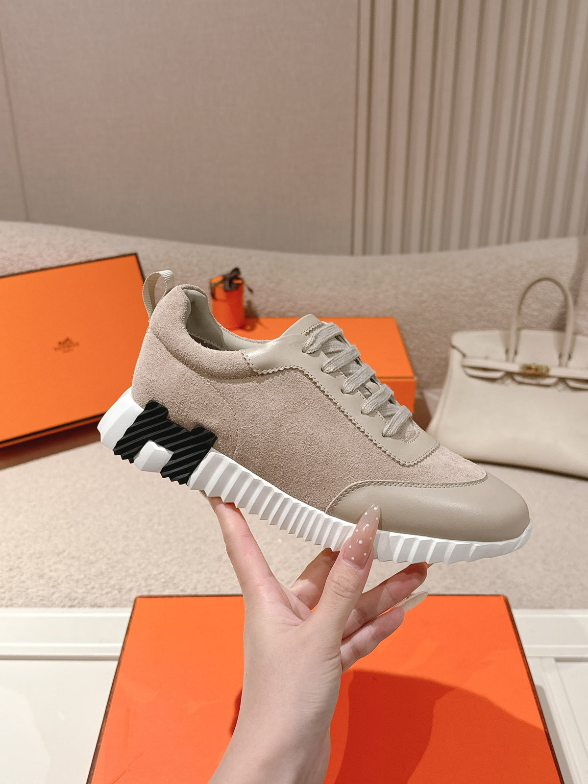 H Classic Couple Casual Sneakers 0726060803