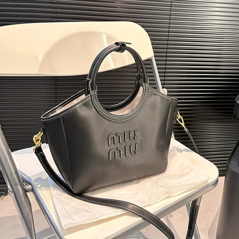 New Black crossbody bag 10CG24092615