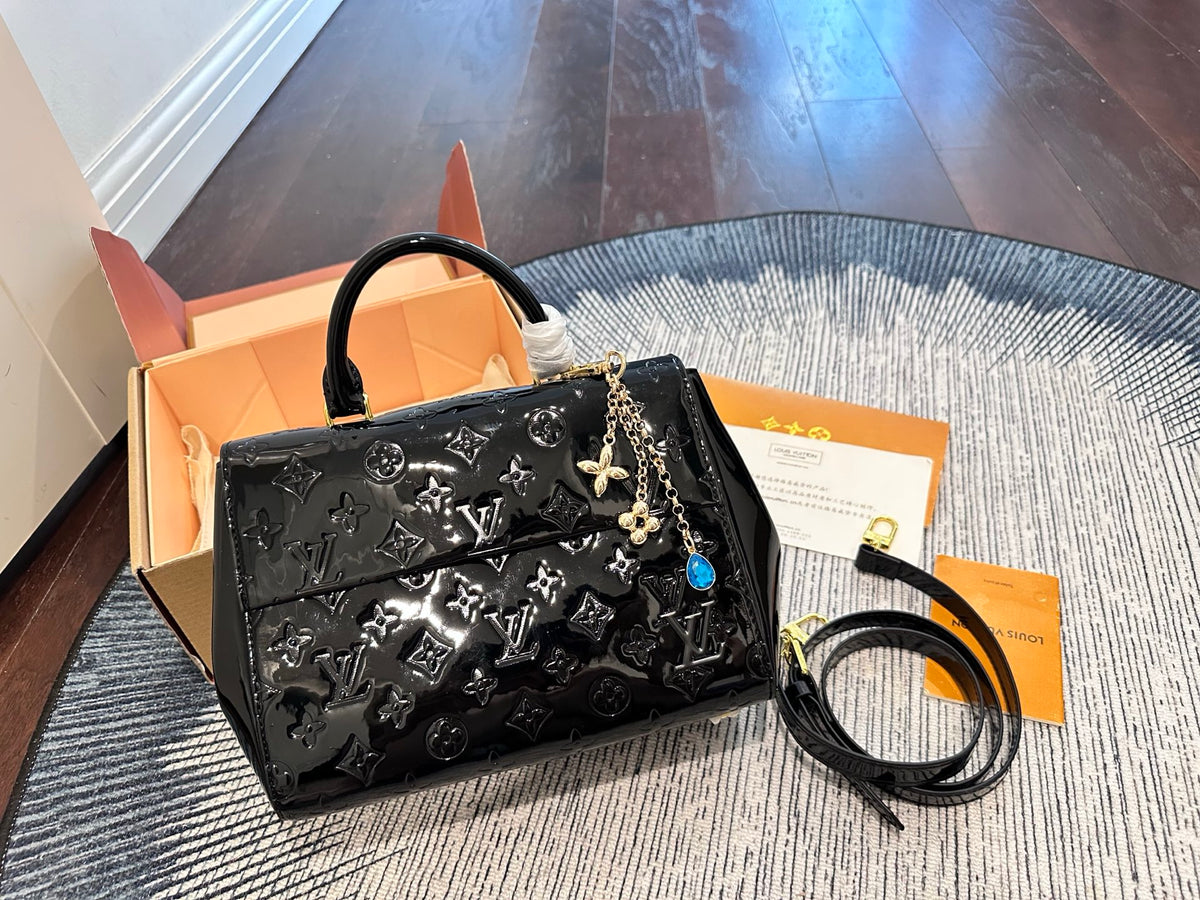 L 26ss  Women's Hand Bag CWT1326080708