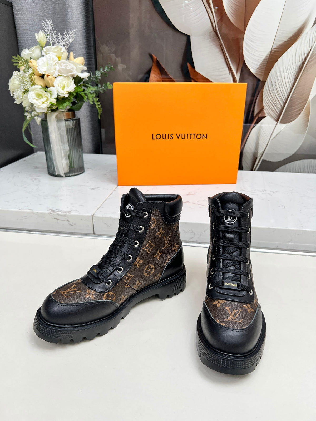 L 25ss Autumn and Winter New Printed Women's boots 0725082101