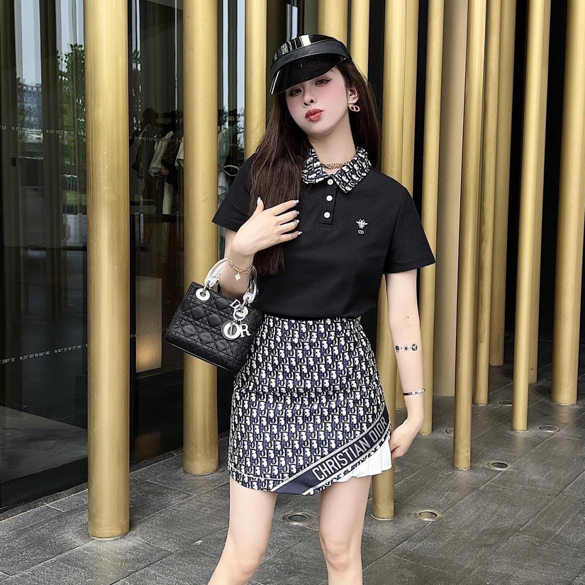 Polo shirt with presbyopic letter pleated skirt slimming suit XC0823071802