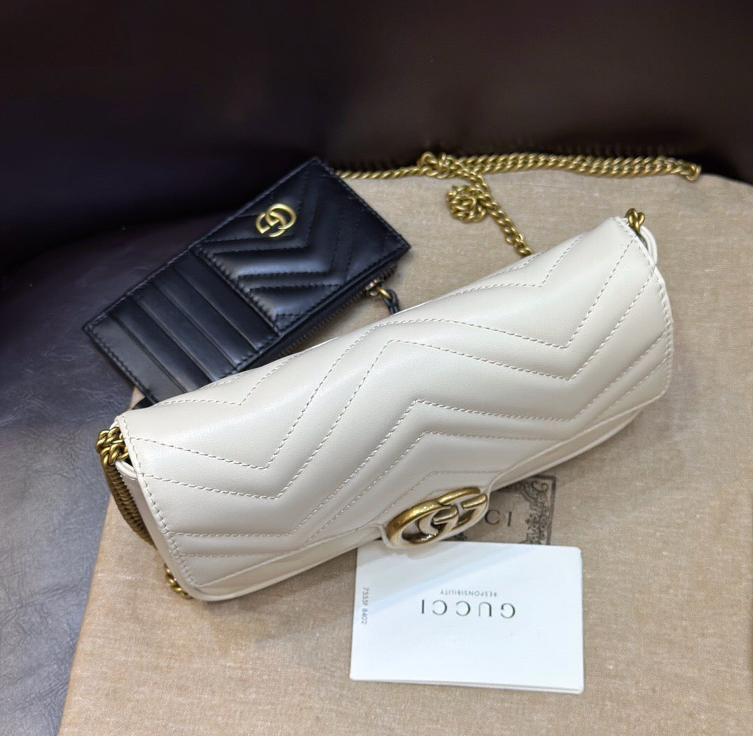 G marmont chain shoulder bag 0724033102