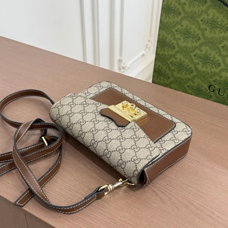 New Fashion Women's GG Shoulder Crossbody Bag CWT1326090701