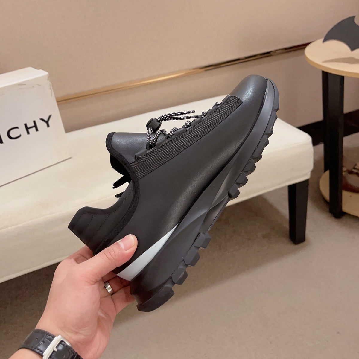 GB Comfortable sneakers 1824070201
