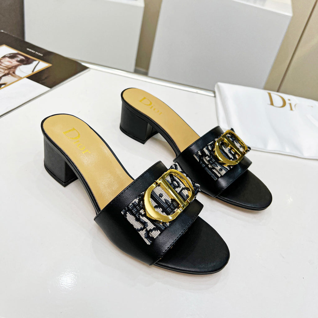 low heel metal sandals 03082