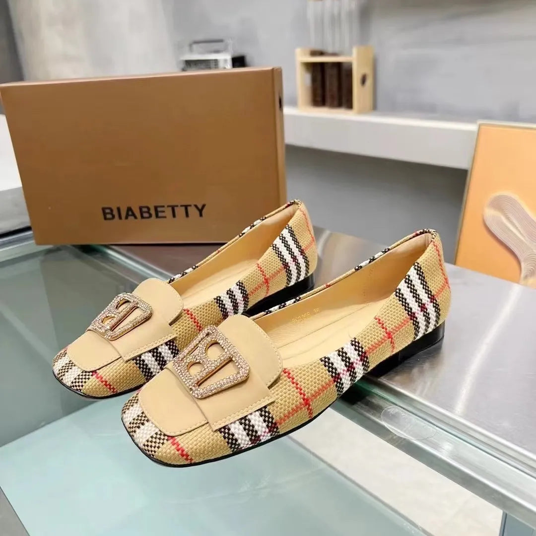 Women's New Embroidery Casual Hundred Single Shoes 1025021411