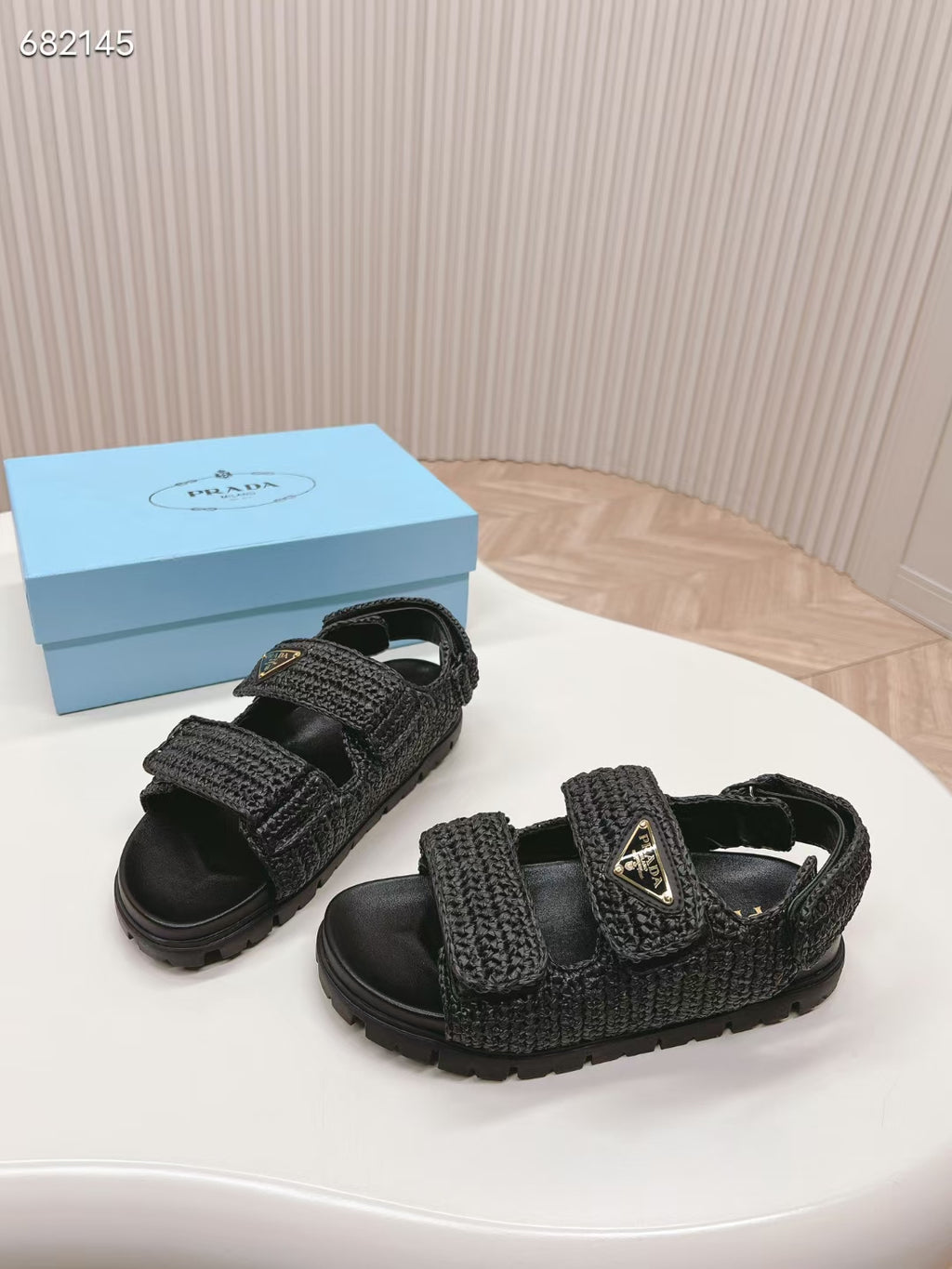 P Woven Strap Sandals 0724071819