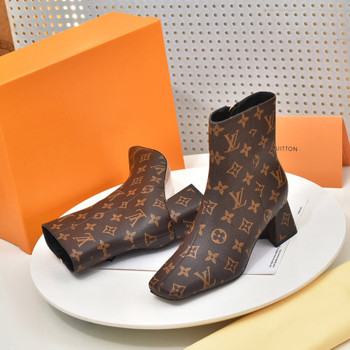 23 new high-heeled boots XC0723080202