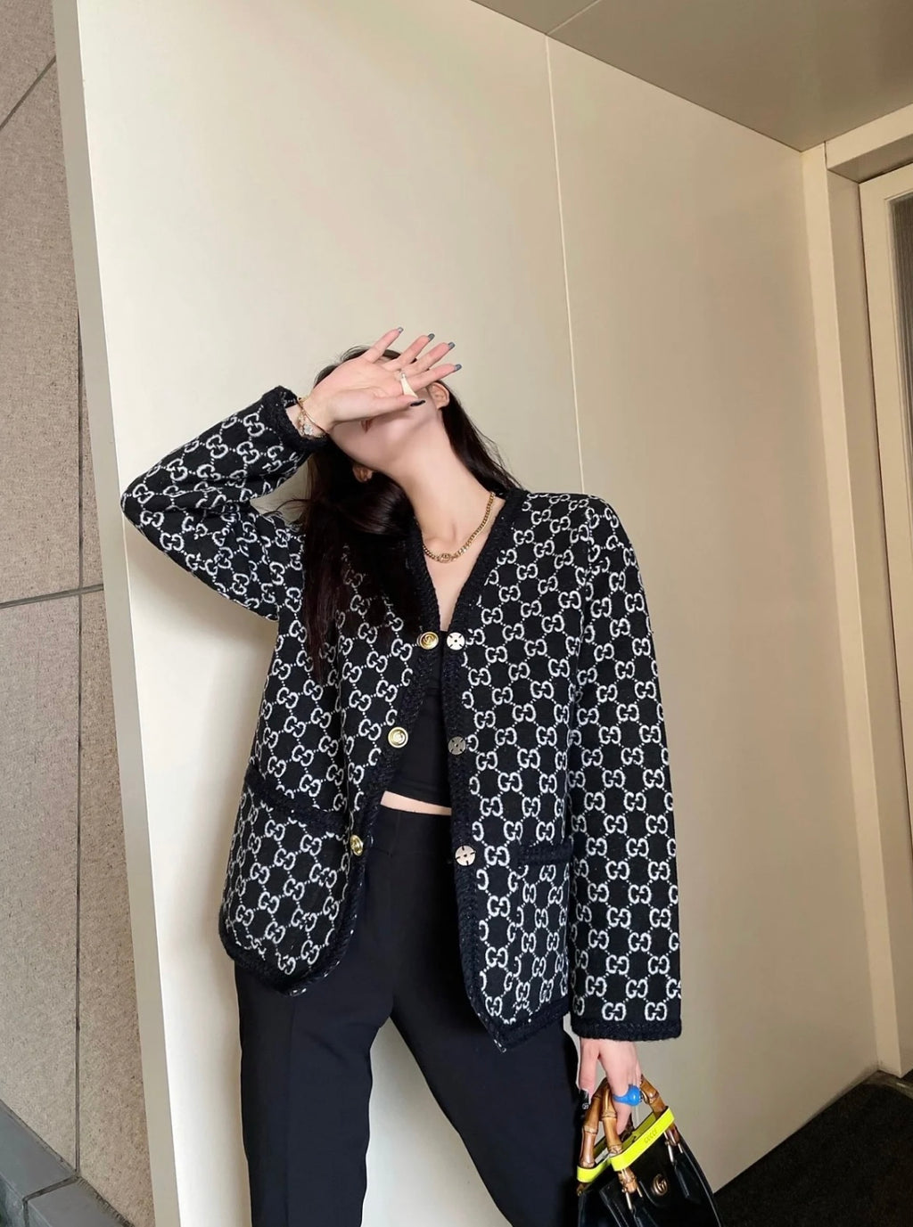Fashion Cardigan Sweater 0725012301