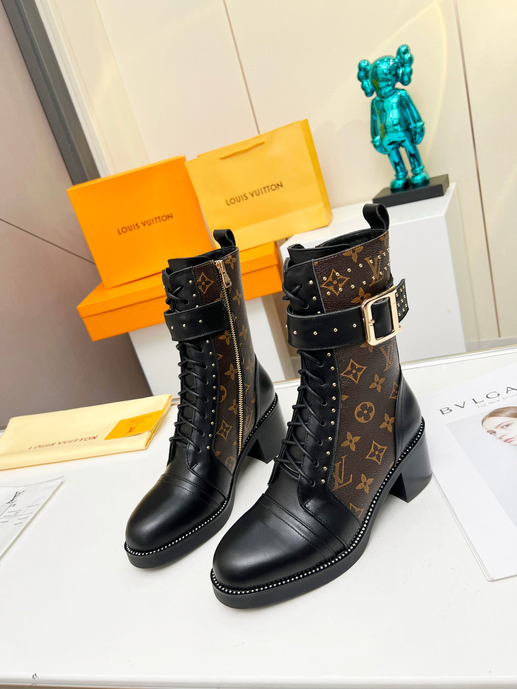 L fashion printed leather martin boots 0724102311