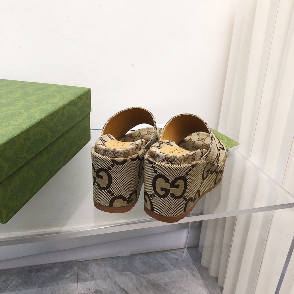 NEW LIMITED EDITION PLATFORMSLIPPERS