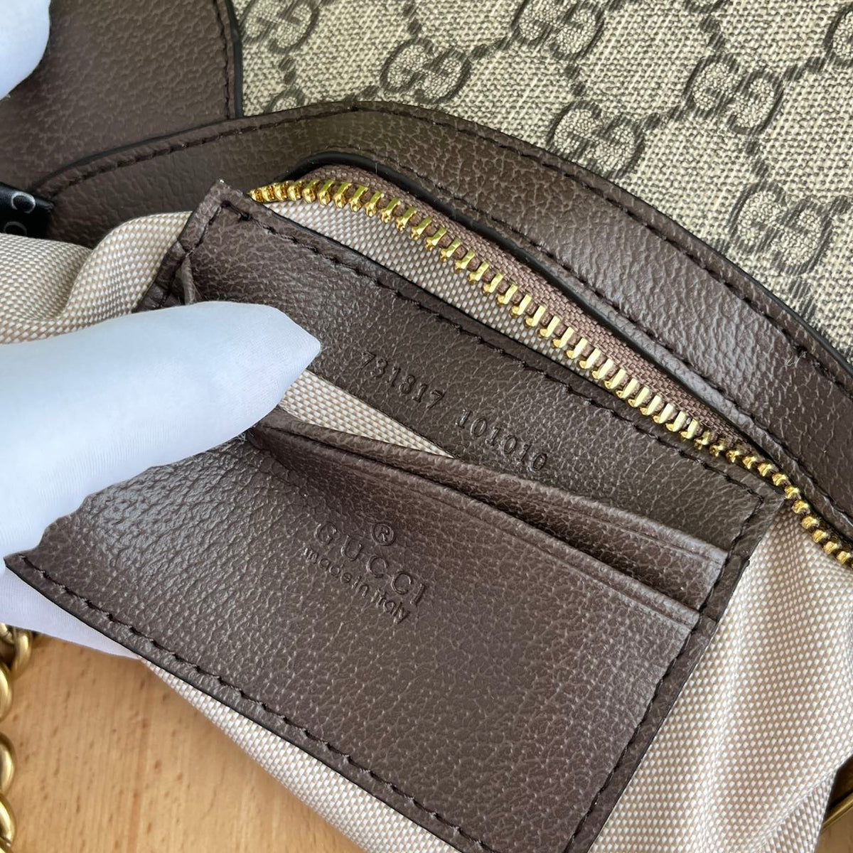 G hobo crescent armpit bag 1824061106