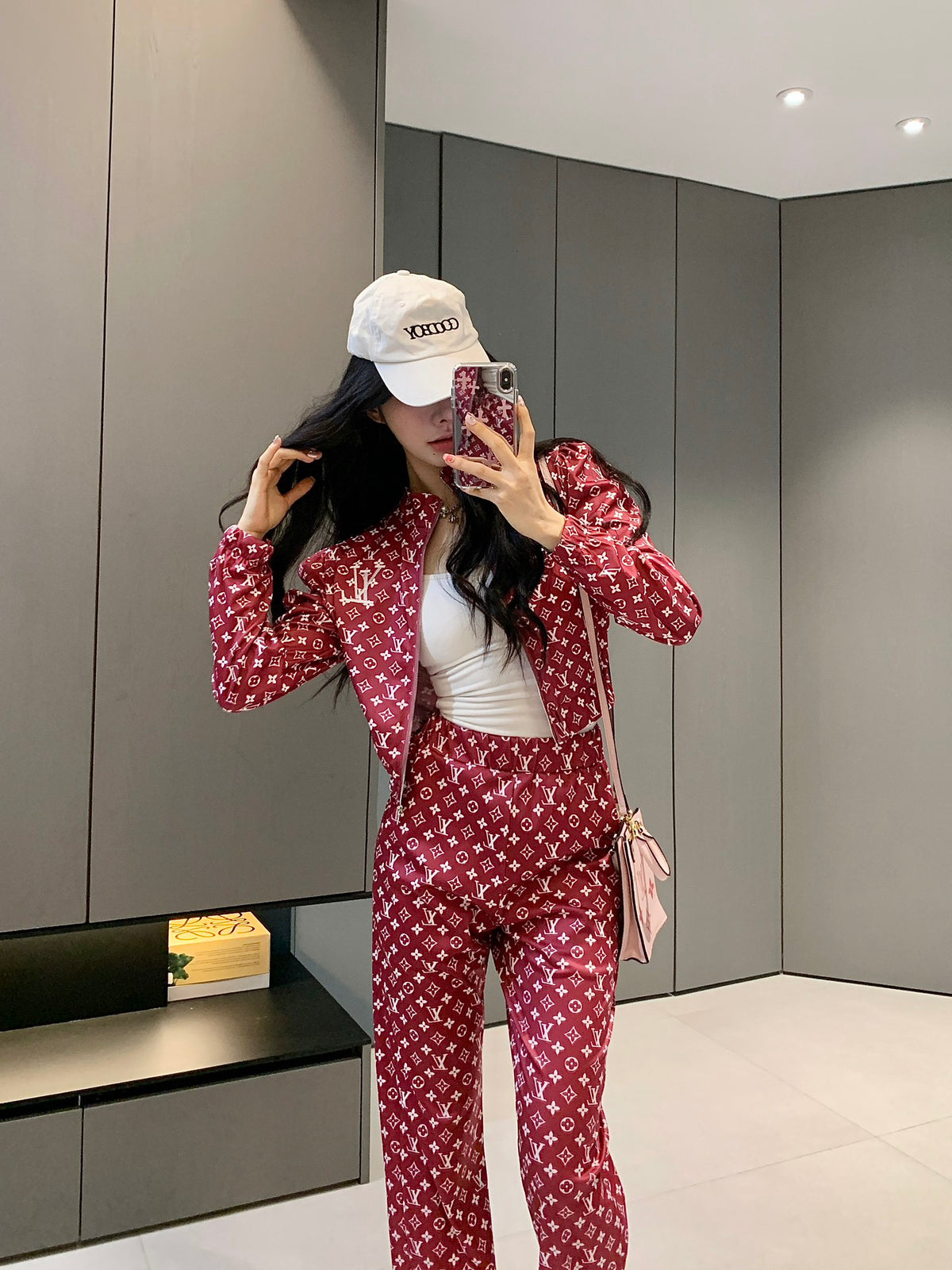 V Fashion letter print set 0724101111
