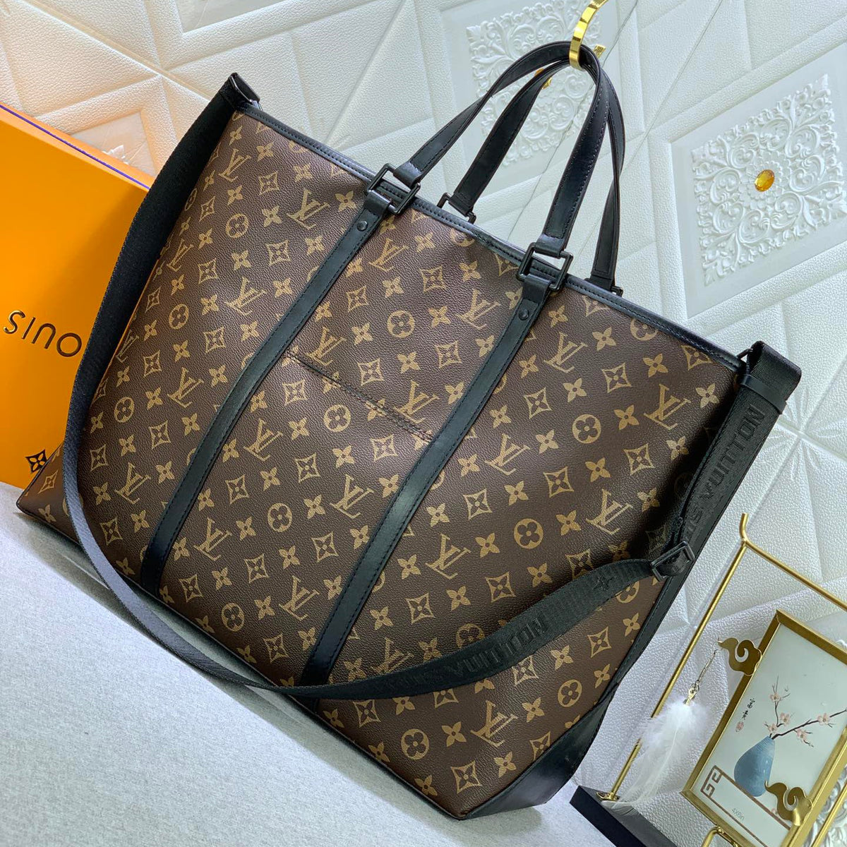 Luxury Classic Old Flower Handbag 1025070101