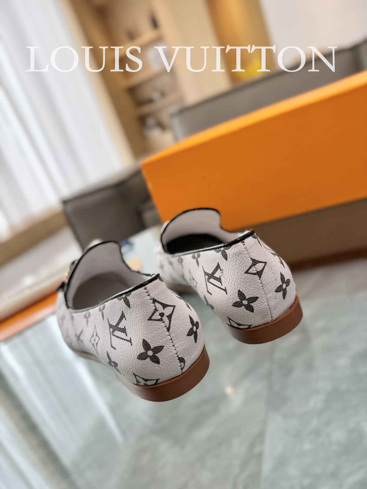 Unisex tassel printed loafers for men and women 0724052101