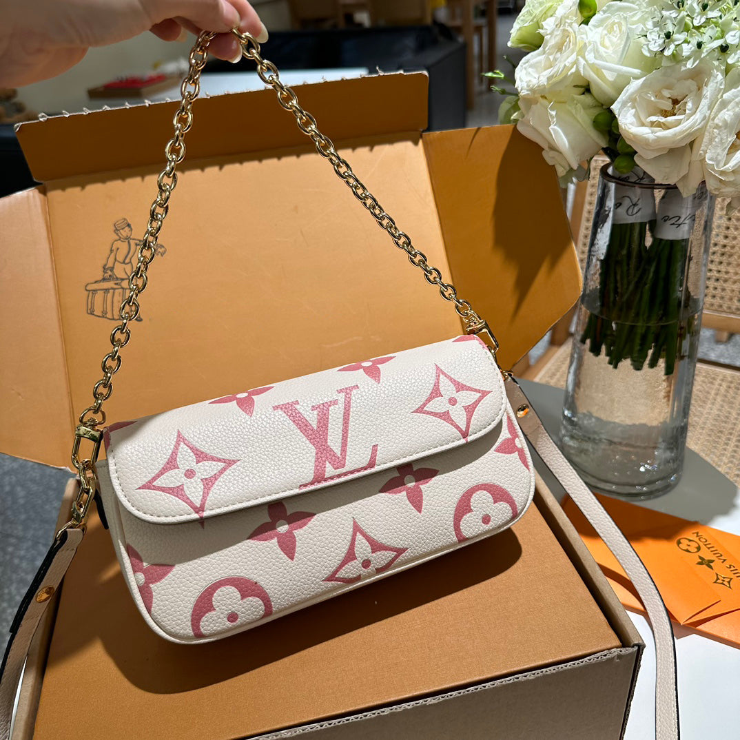 Fashion new bag CWT1023080117