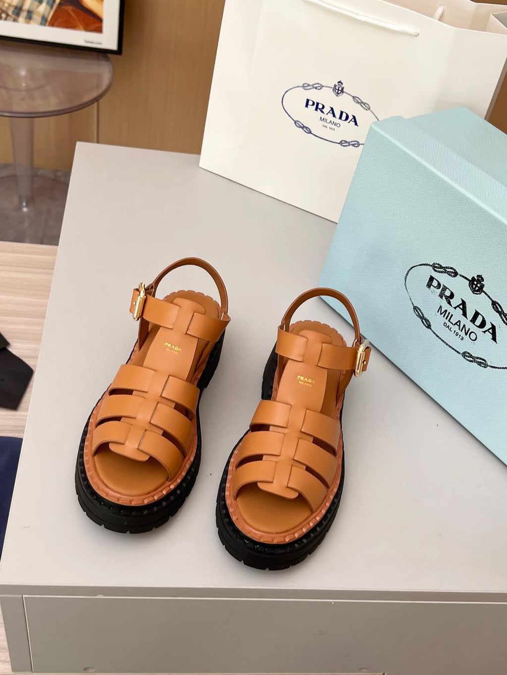 P fashionable new thick-soled sandals 0725061617