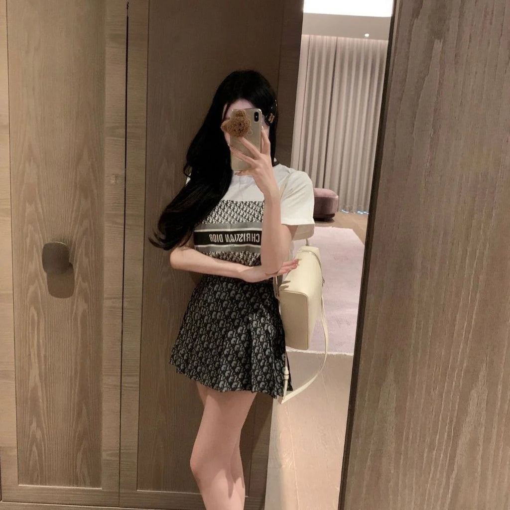 New Classic Letter Short-sleeved T-shirt High Waist Jacquard Pleated Skirt 1024062706
