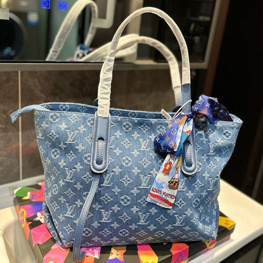 New casual versatile denim embroidered shoulder handbag 1024070902