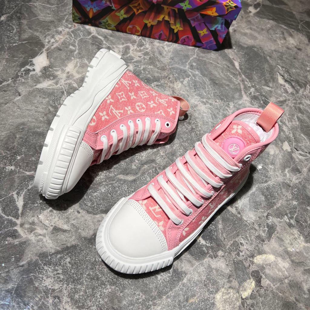 L Monogram Denim Squad Sneaker 1824071803