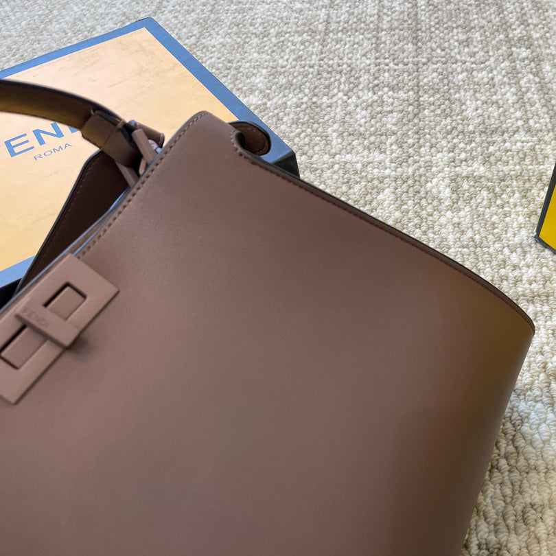 Peekaboo bag 1824062412